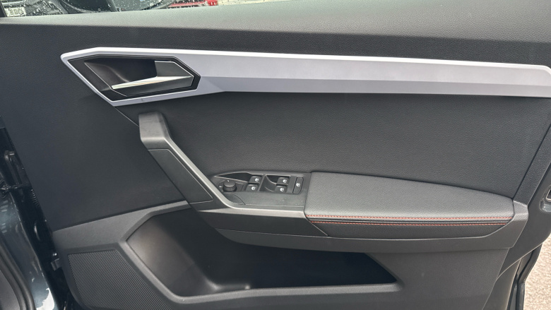 SEAT Arona 1.0 TSI 110 FR Edition 5dr DSG Petrol Hatchback